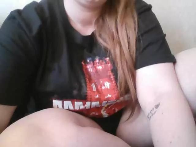 HattyLaurinda on BongaCams