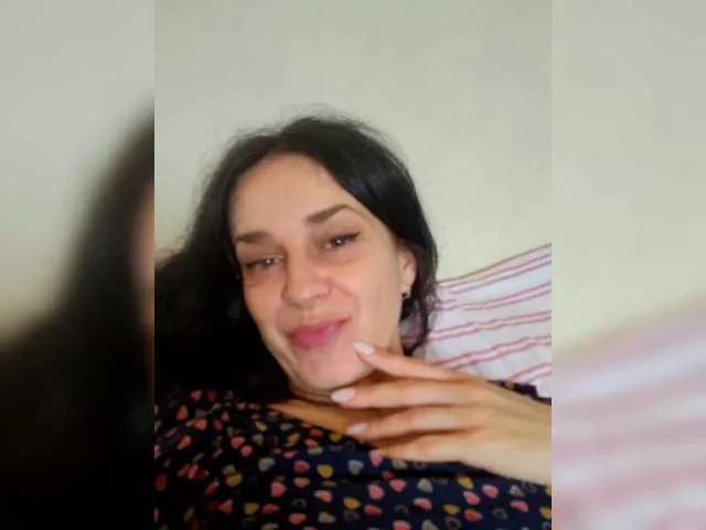 helenakisss on BongaCams 