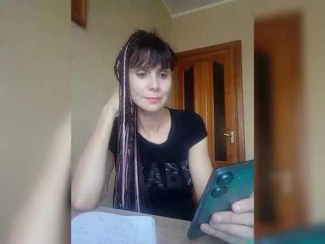 Hellenalonenochka on BongaCams 