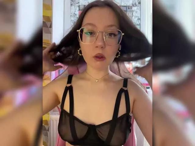 henby-streams on BongaCams 