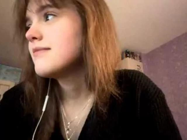 HoaRomano from BongaCams