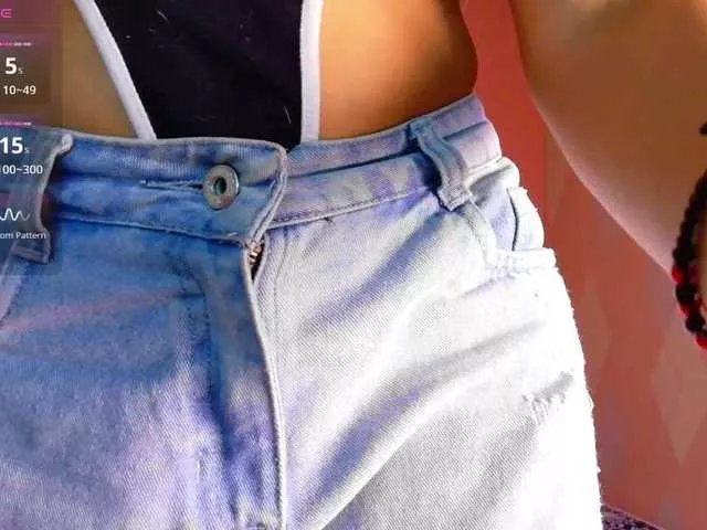 Offline Hotcutegirl on BongaCams