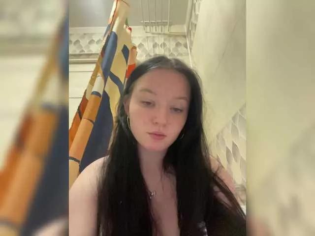 Offline Hotgirrrl on BongaCams