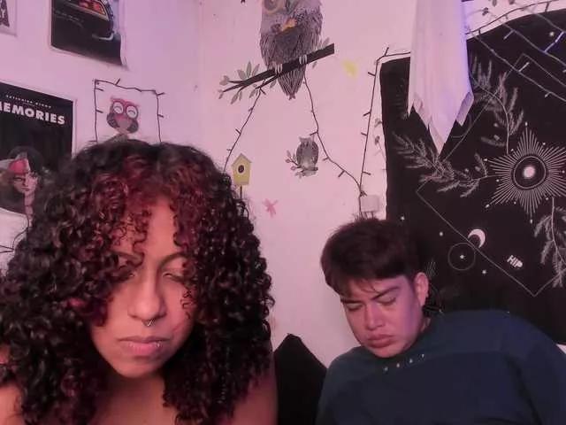 Offline HotHoneyChile on BongaCams