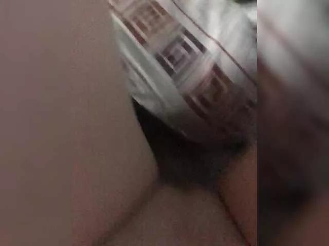 Offline hotpars on BongaCams