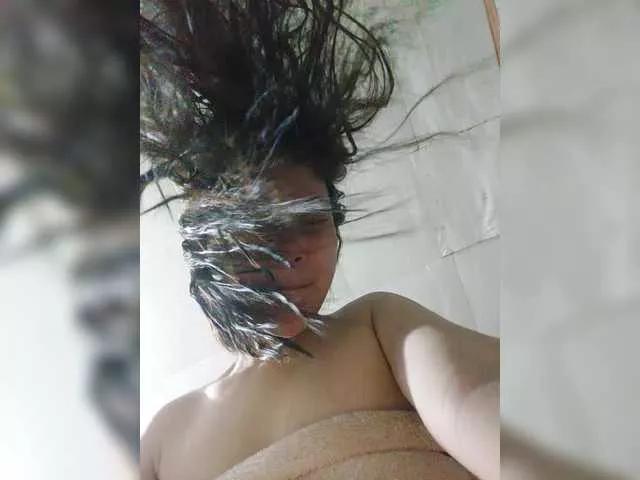 Freechat HottieAnne on BongaCams