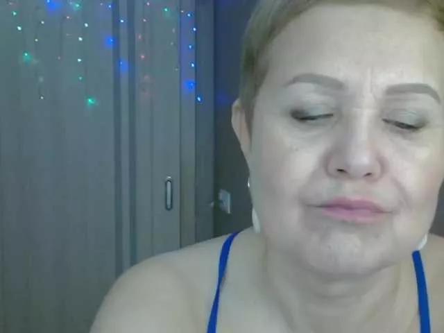 IFannyLove on BongaCams 