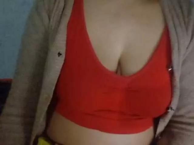 Offline indiagirl50 on BongaCams