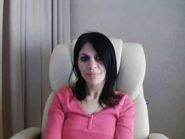 Freechat InjaAtHome on BongaCams