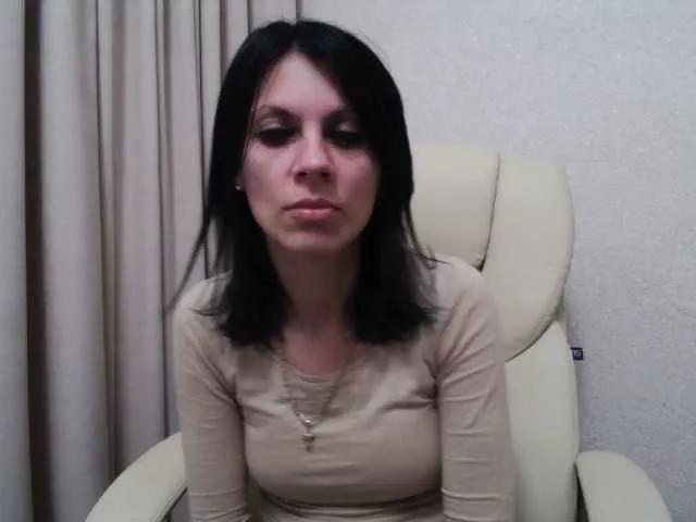 Freechat InjaAtHome on BongaCams