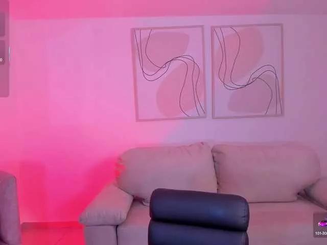 Offline IsabellaMoreau on BongaCams