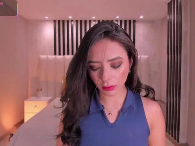 Offline IsabellaMoreau on BongaCams