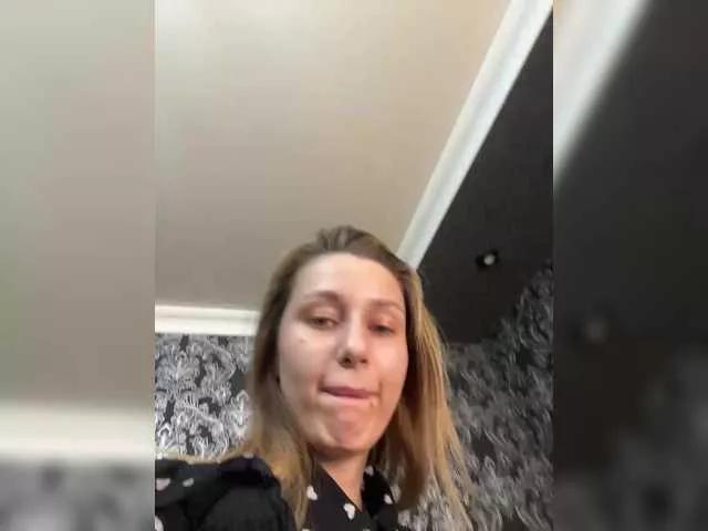Jdkskdkdkdn on BongaCams 