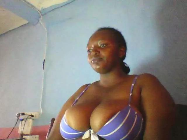 Offline Joyiehh on BongaCams