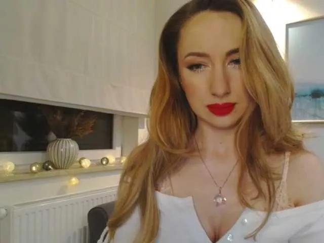 JulietteGlow on BongaCams 