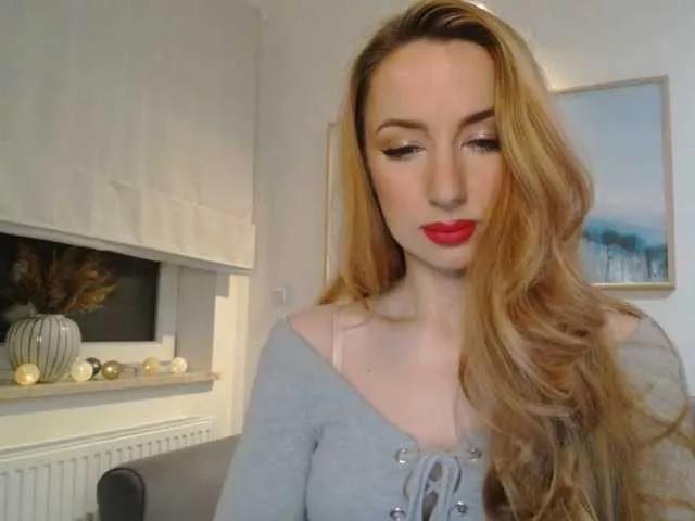 JulietteGlow on BongaCams 