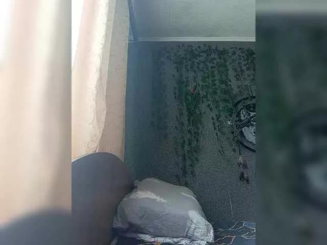 Karinagolda on BongaCams