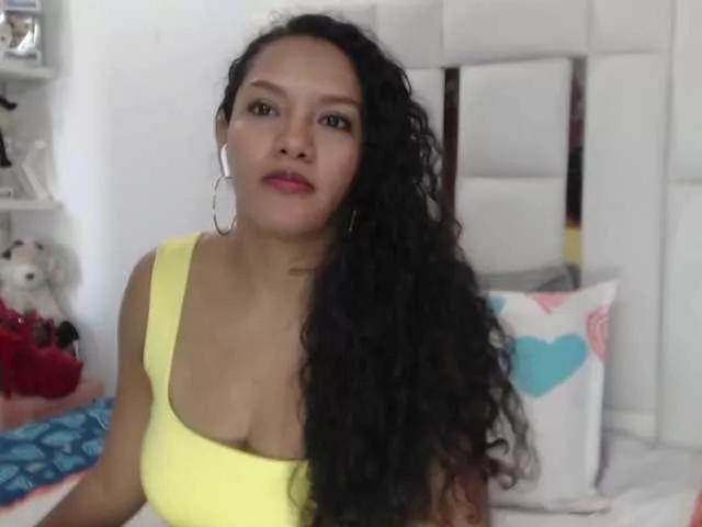 Offline KarlieK on BongaCams