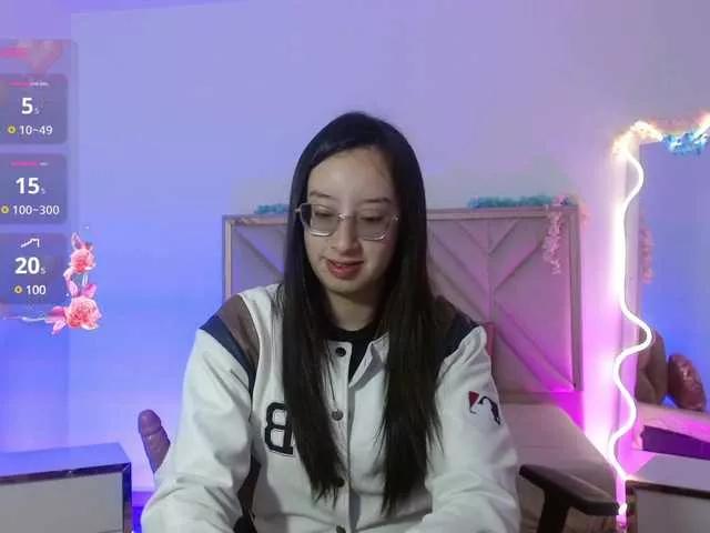 Karly-tay on BongaCams 