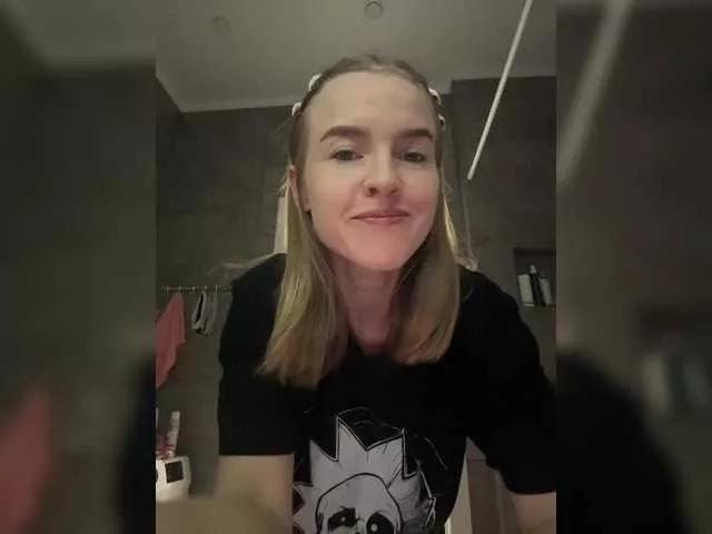 KateDanverr on BongaCams 