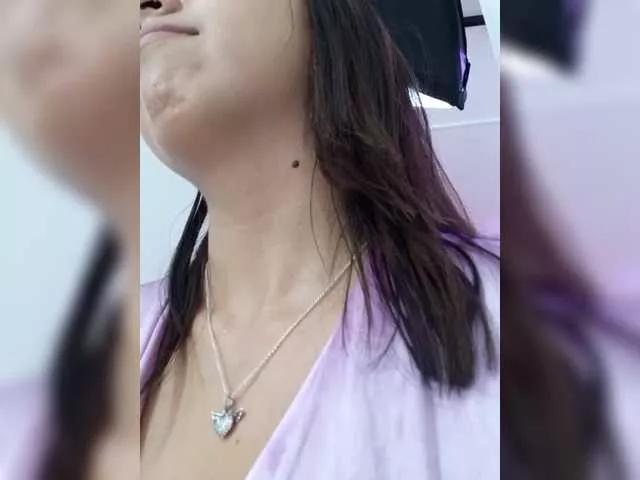 Offline KattySanz on BongaCams