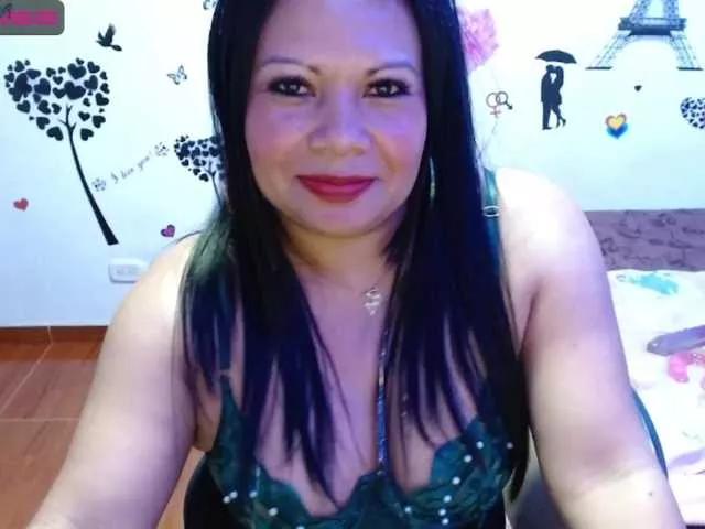 Offline Keilly-Rosse on BongaCams