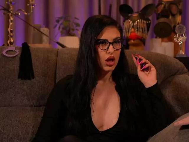 KellyKent on BongaCams 