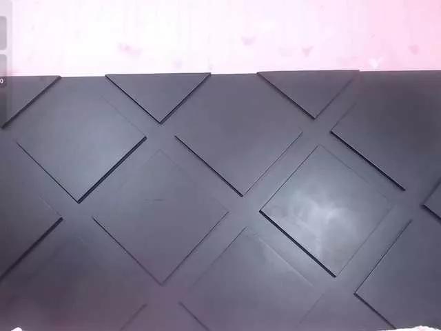 KinkyCutie on BongaCams 