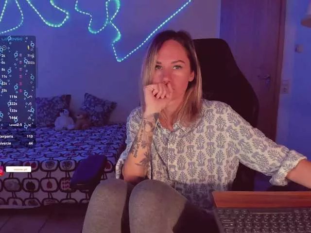 Offline kirillenok on BongaCams