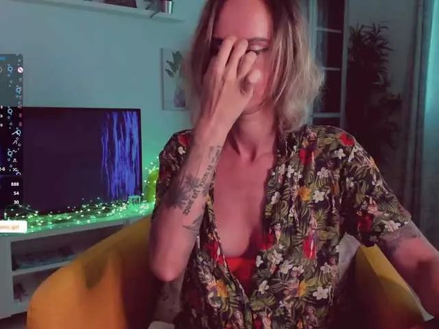 Offline kirillenok on BongaCams