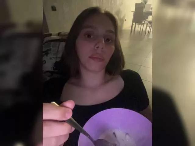 KisaZlo on BongaCams