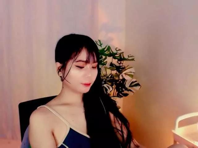 Offline Kissesumi on BongaCams