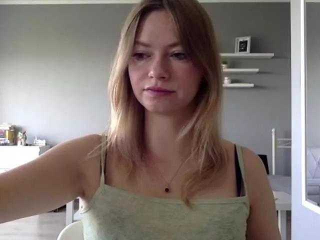 kissMillie on BongaCams 