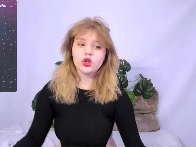 KITI111 on BongaCams 