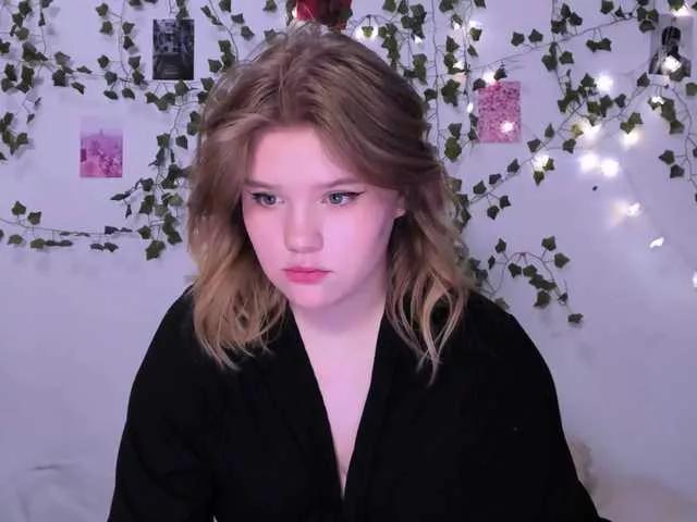 KITI111 on BongaCams 