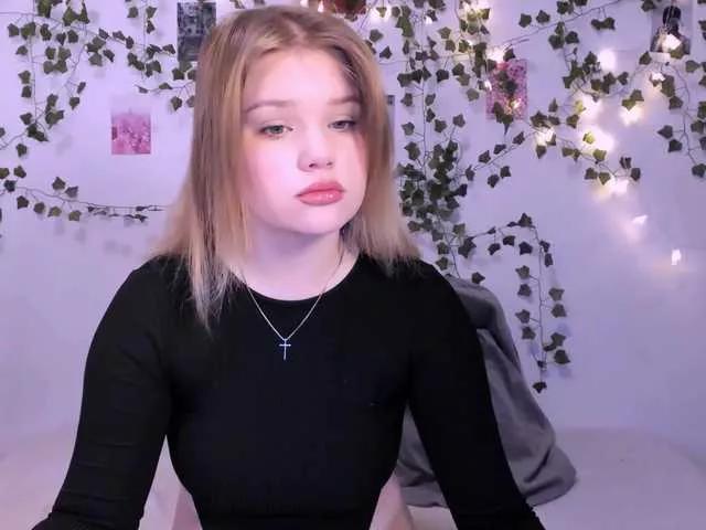 KITI111 on BongaCams 