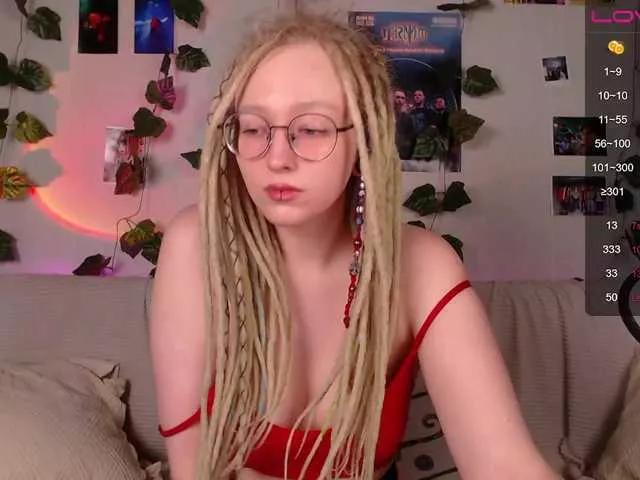 Kittenmeew on BongaCams 