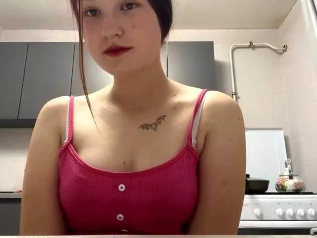 Offline LashandraVlahovich on BongaCams