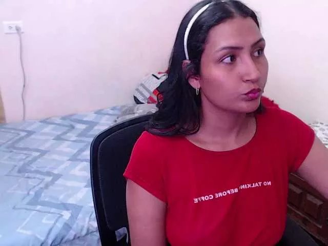 Offline Leah-666 on BongaCams