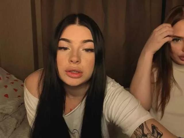 LisaAndDenis from BongaCams