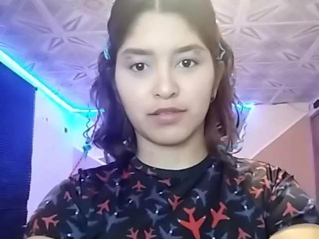 Offline lizmar29 on BongaCams