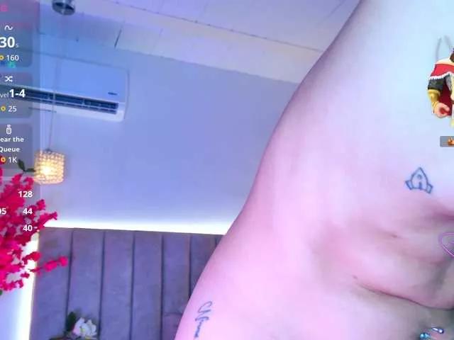 Offline LizSheibaum on BongaCams