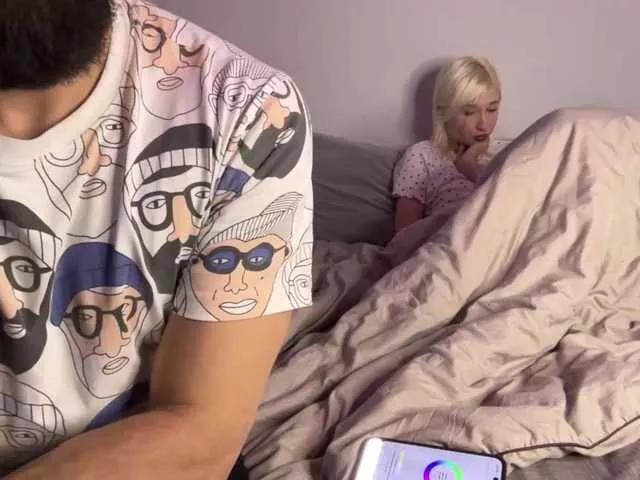 Offline LovingSexyLove on BongaCams