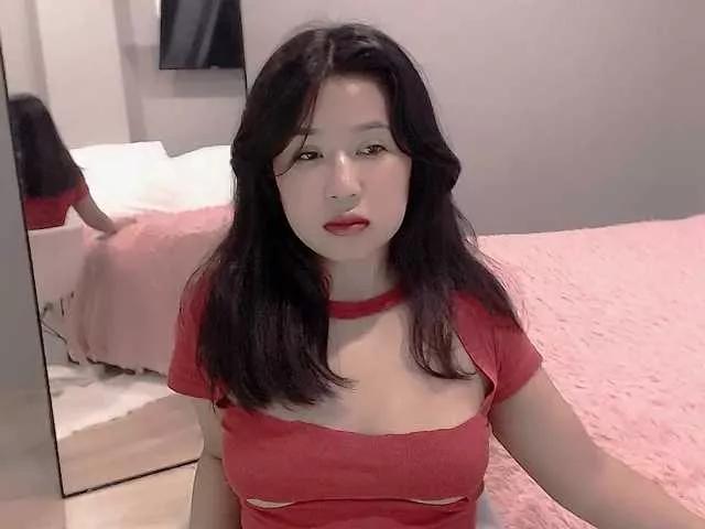 LucyLiu on BongaCams 