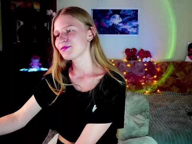 Offline LunaEvan on BongaCams