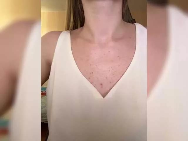 Lutikii on BongaCams 