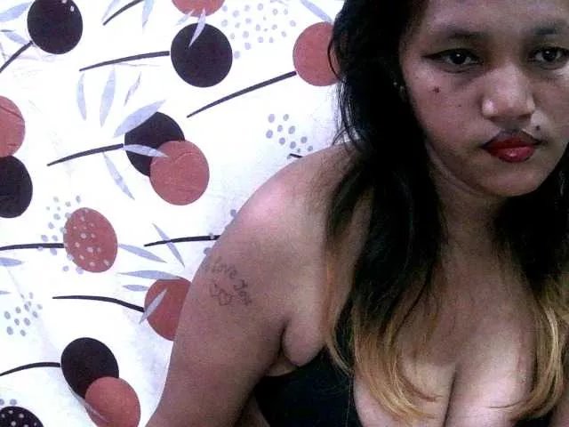 Freechat Lutricia on BongaCams