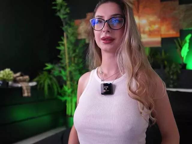 Try MaddieBryggs, she wants to masturbate for you MaddieBryggs from BongaCams