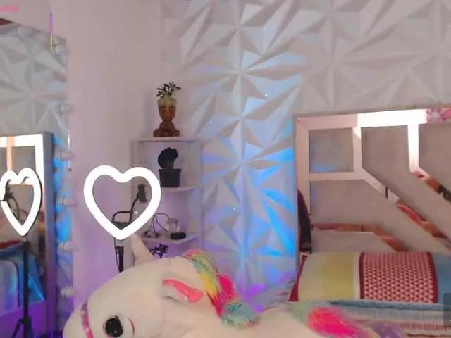 Offline Madisson3333 on BongaCams