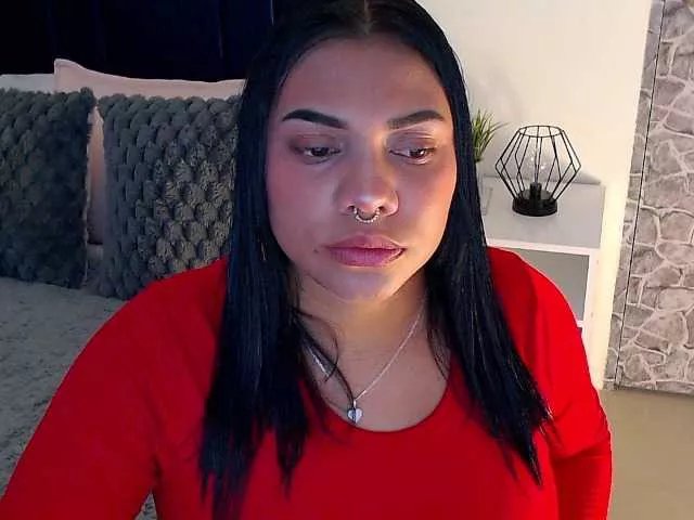 Freechat maidebram on BongaCams